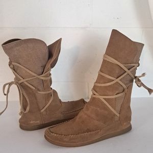 Sanuk Sangria suede moccasin tall wrap boot sz8